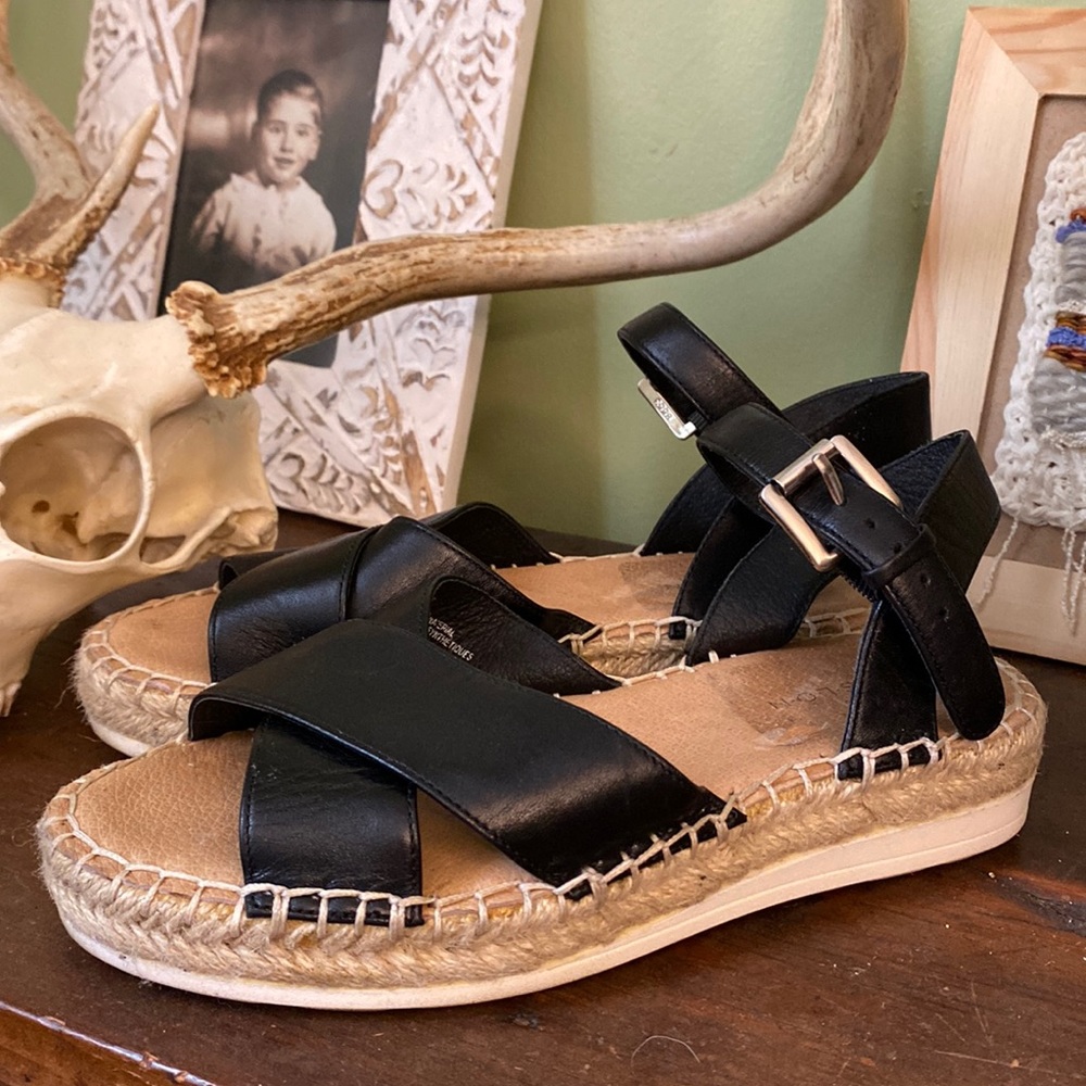 Caslon Sandals